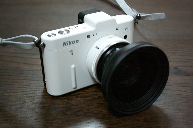Nikon 1 V1 + STEP-UP 40.5-43 mm + 43mm SPACER RING + WC-E76